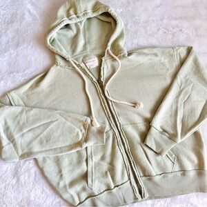 american eagle zipup hoodie